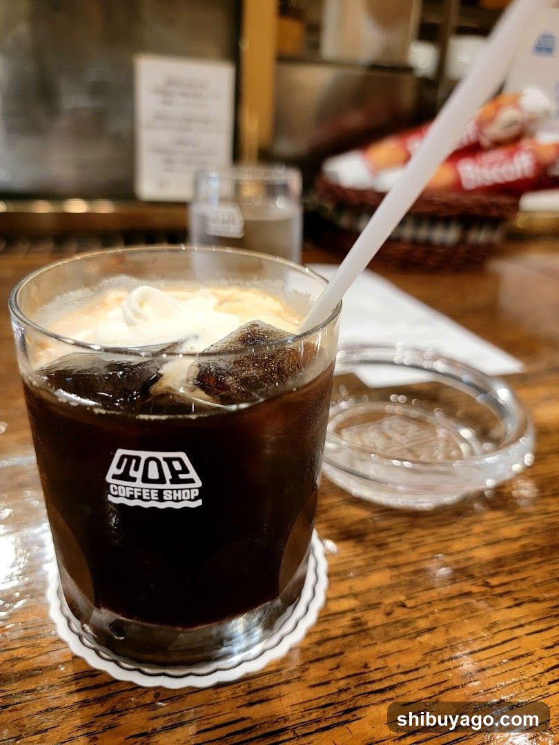 Coffee Shop Top