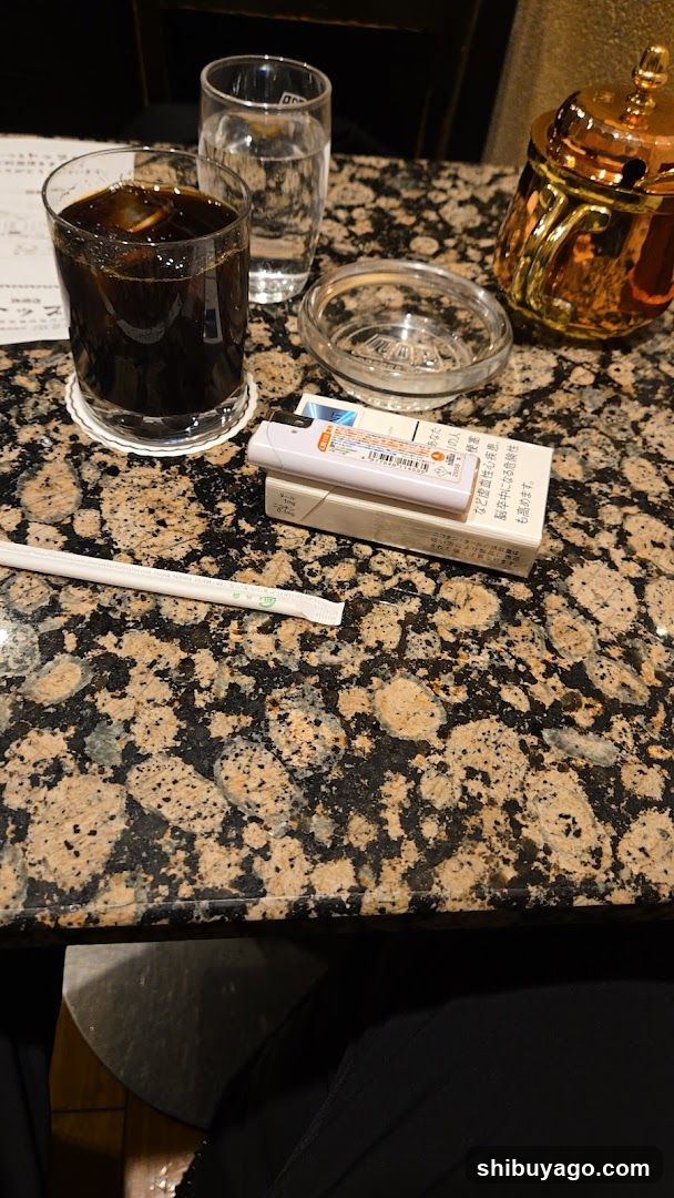 Coffee Shop Top