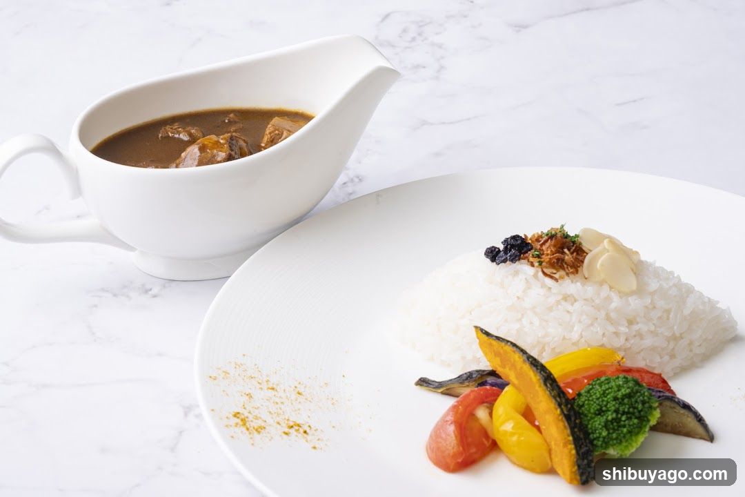Curry Rice with Vegetables and Sauce