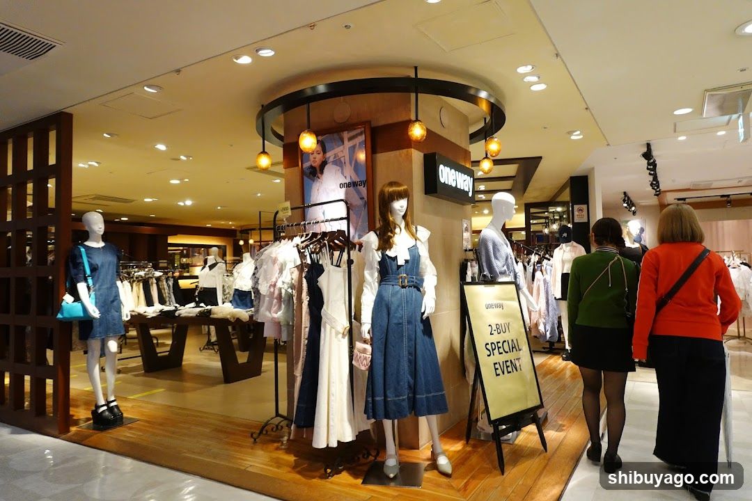 Fashion Store Interior Display