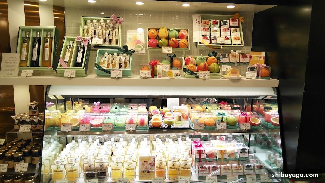 Fruit and Dessert Display Case