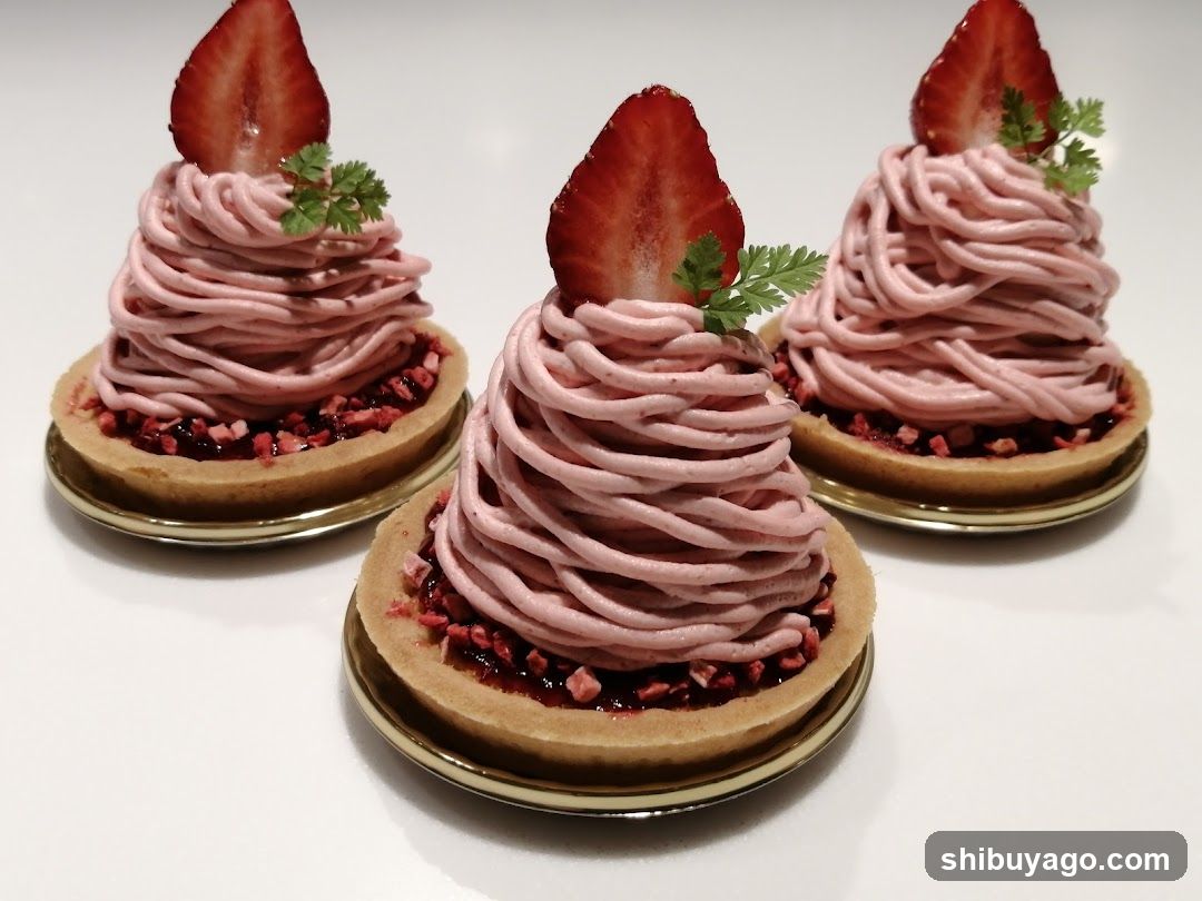 Strawberry Cream Tarts