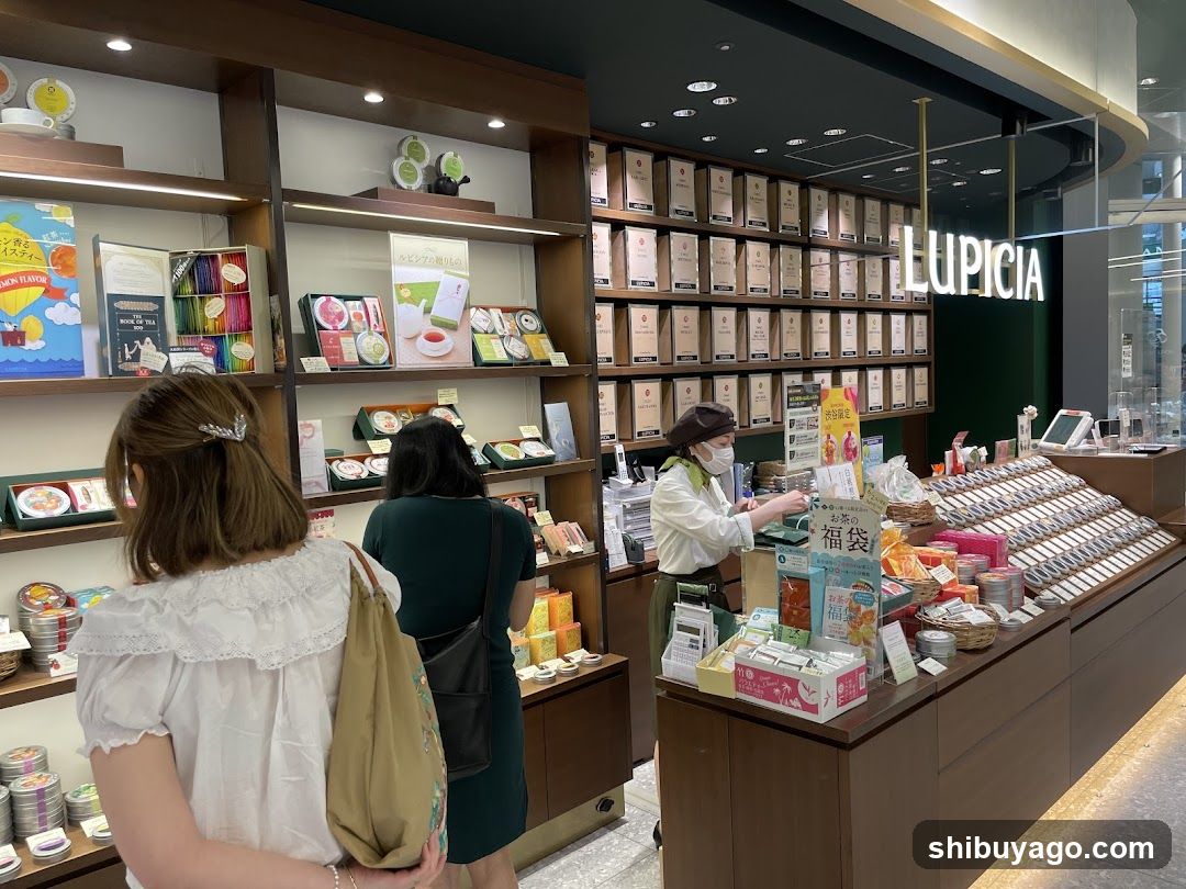 LUPICIA Store Interior