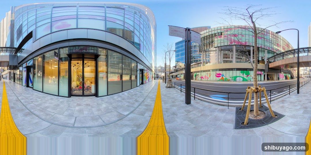 Modern Shopping Complex Exterior