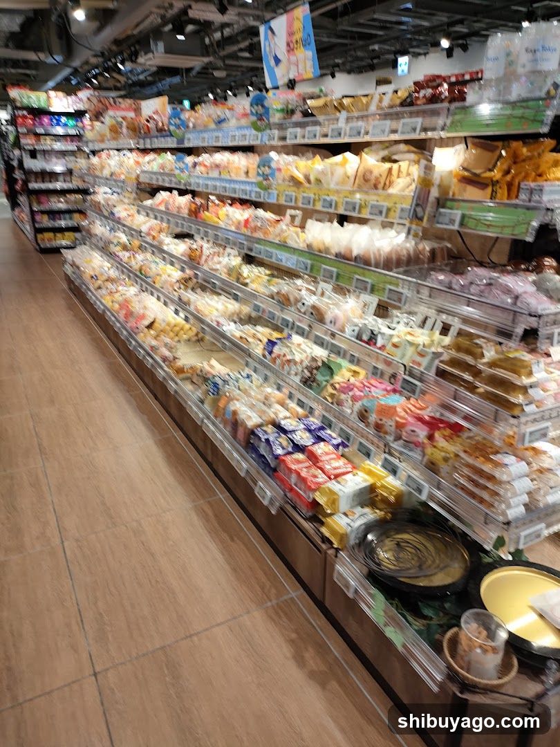Bakery and Snack Aisle