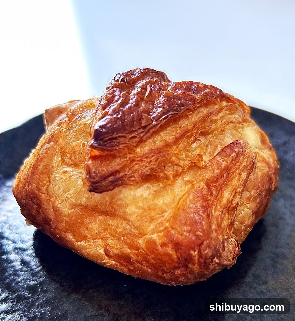 Golden Croissant