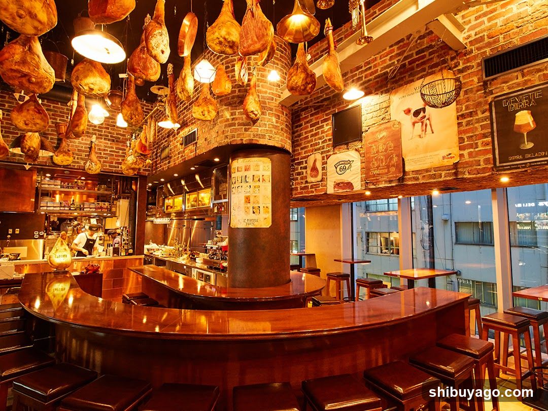 Hamon Bar Interior