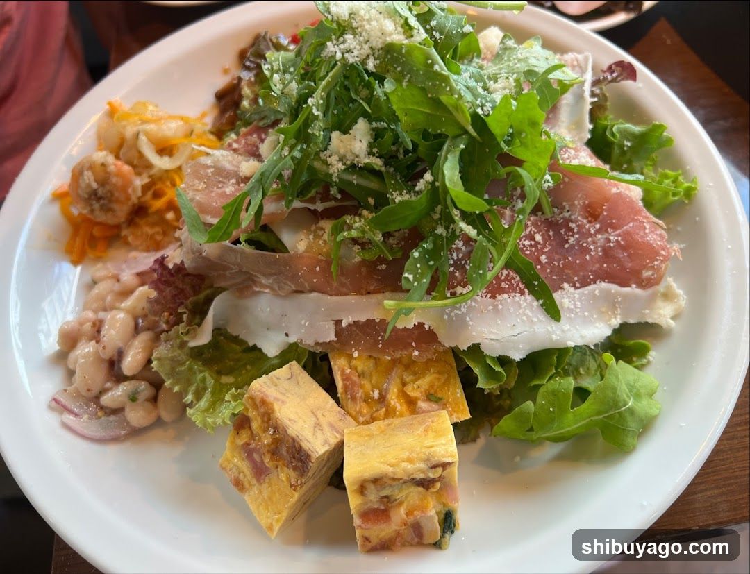 Salad with Arugula and Prosciutto