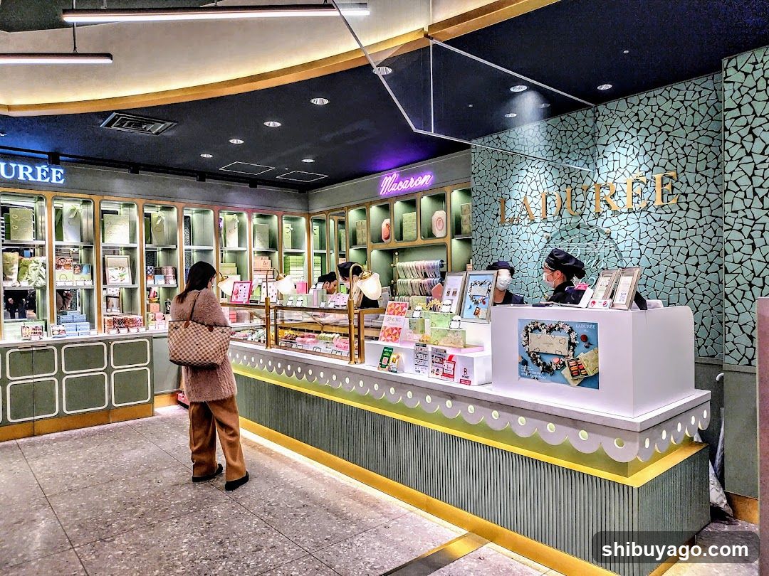 Ladurée Interior View