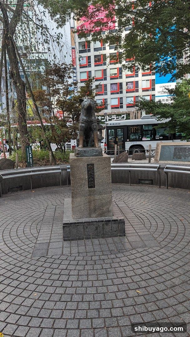 Kamurocho Street Scene