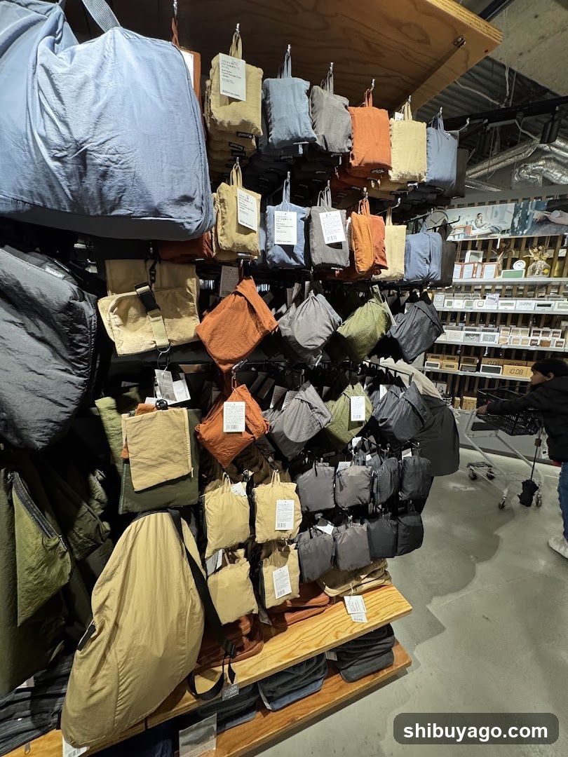 BAG DISPLAY IN STORE