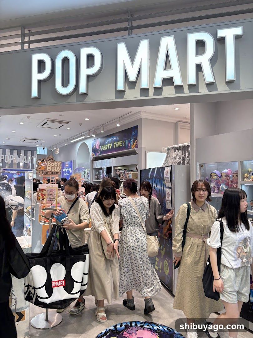 POP MART Store Interior