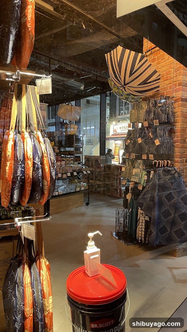 Store Interior Display