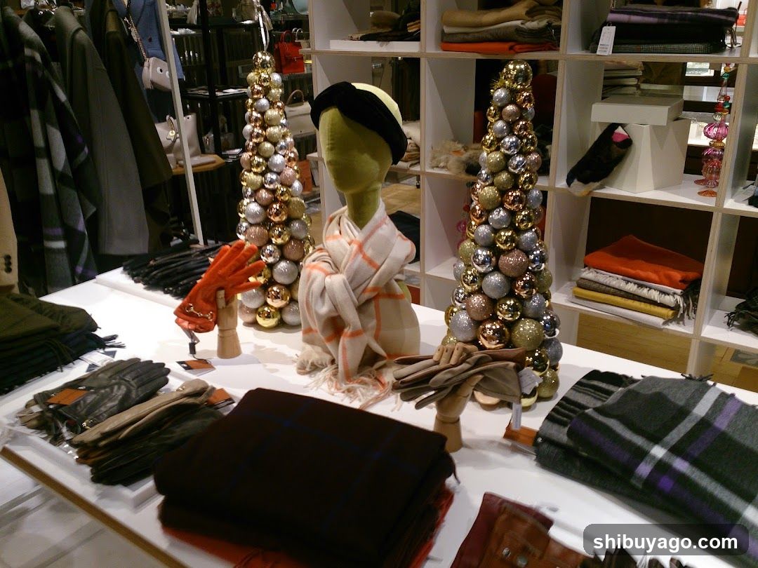 Holiday Scarf and Ornament Display