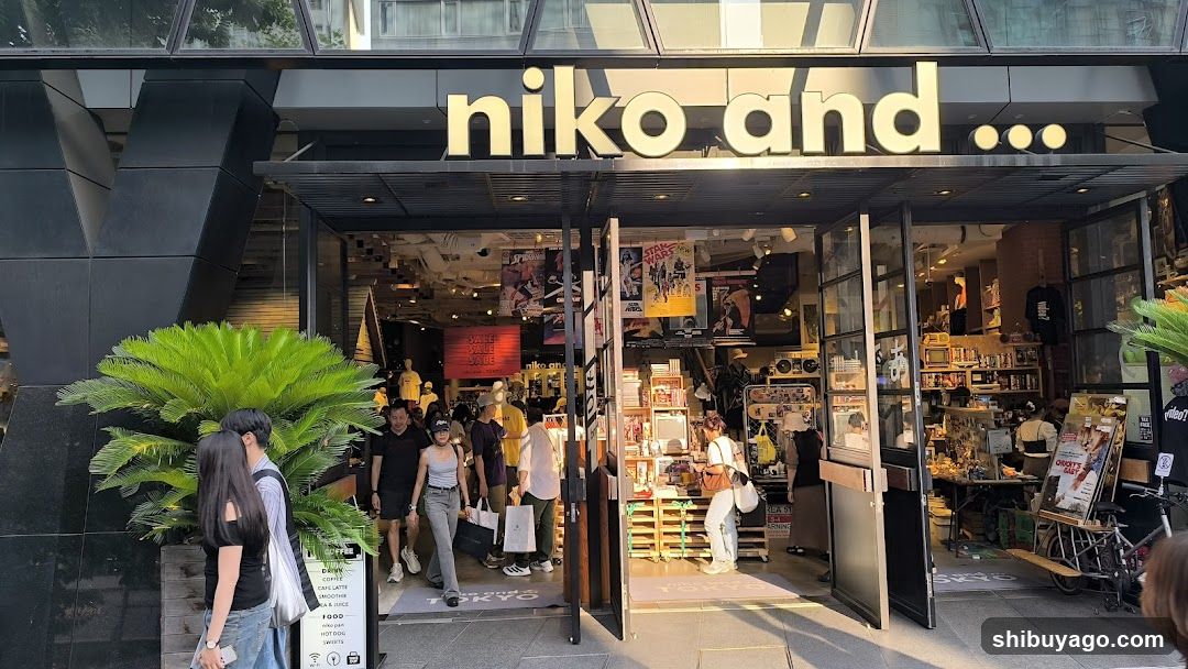 niko and ... storefront entrance