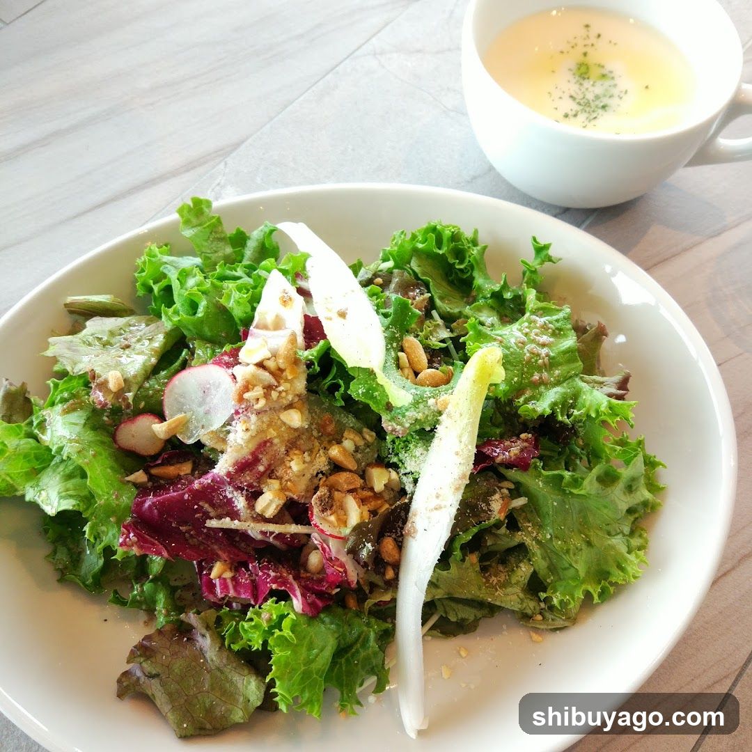 Salad with Fennel and Nuts