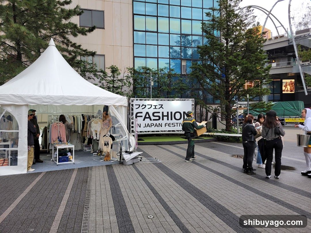 Fashion Festival Event Scene