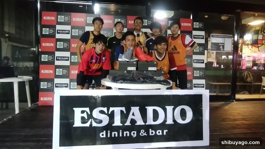 Group photo at Estadio dining & bar