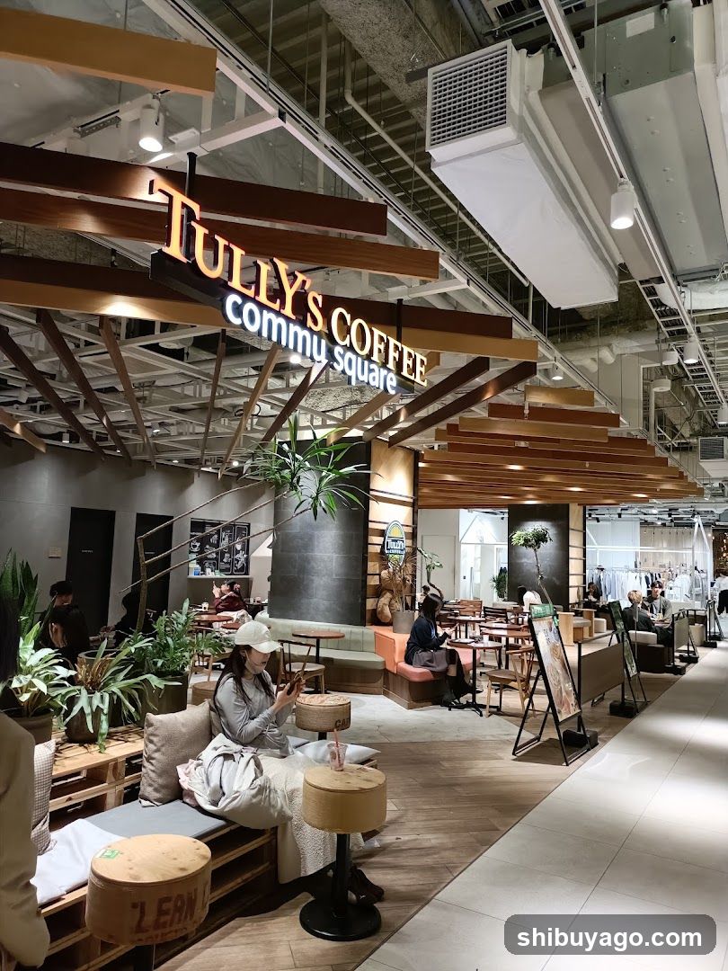 Tully's Coffee Commu Square Interior