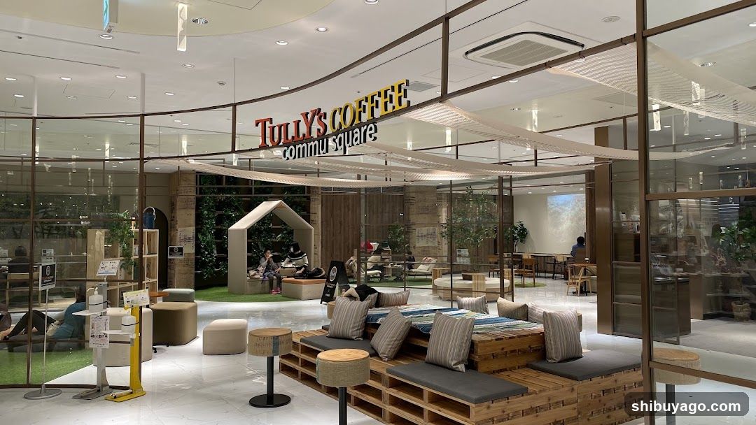 Tully's Coffee Commu Square Interior