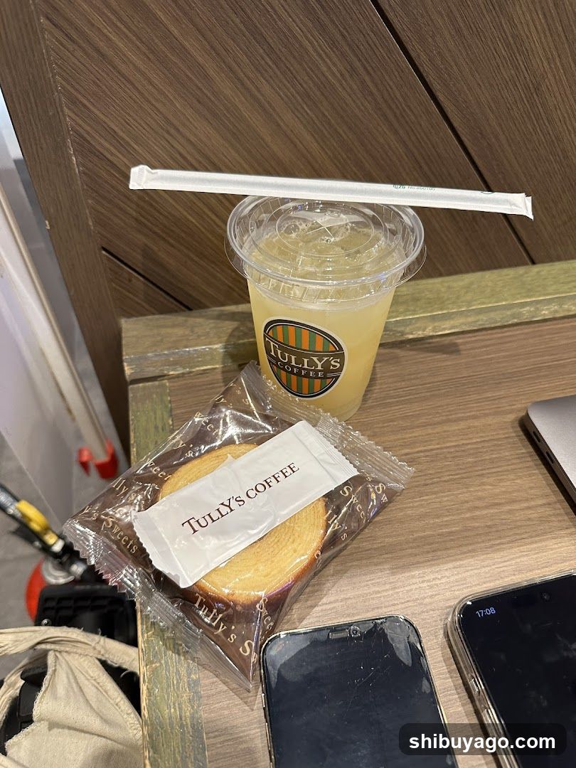 Tully's Coffee Drink and Pastry