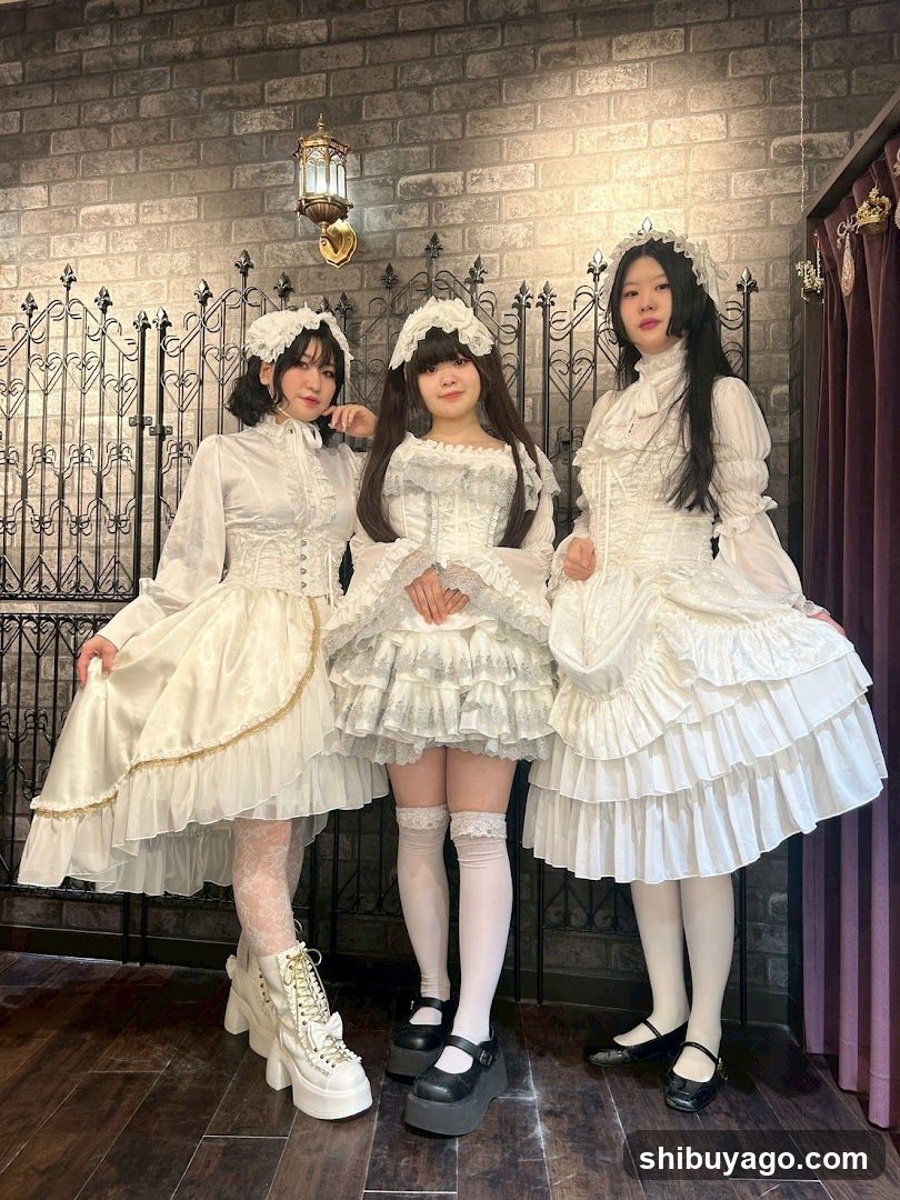 Lolita Fashion Group Photo