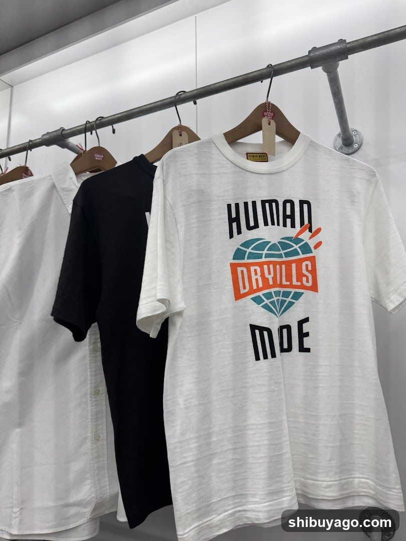 T-shirt Display