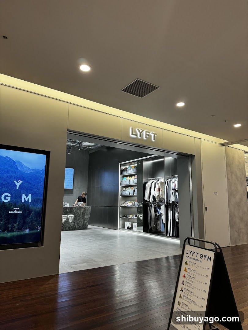 LYFT GYM & CAFE(リフトジム&カフェ) 表参道・原宿