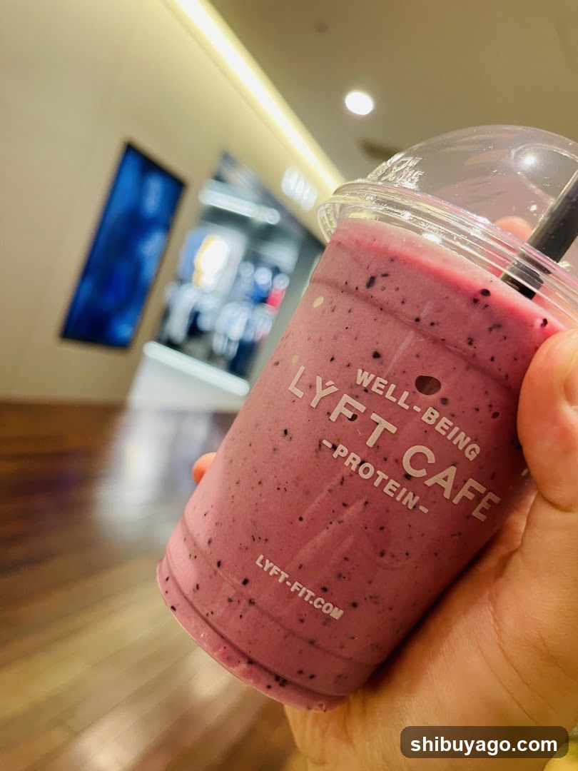 Lyft Cafe Smoothie