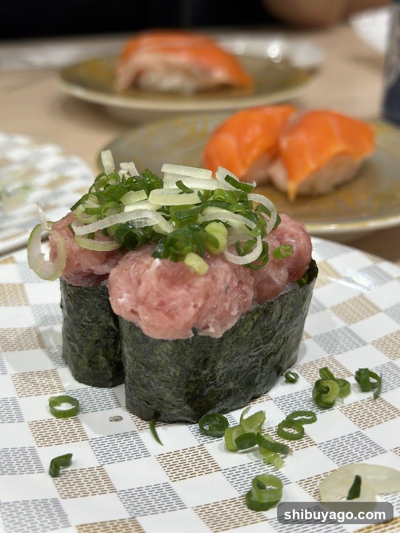 Sushi with Tuna and Scallions