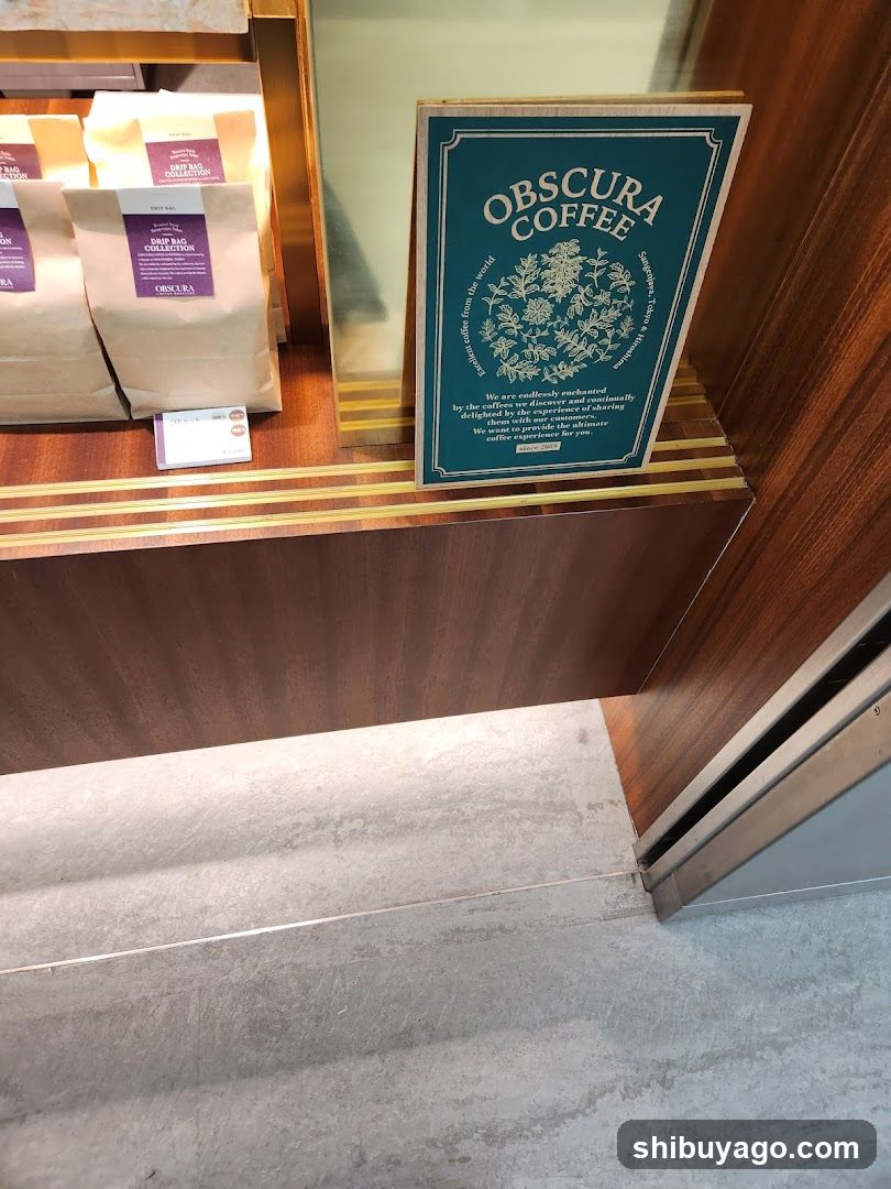 Obscura Coffee Display
