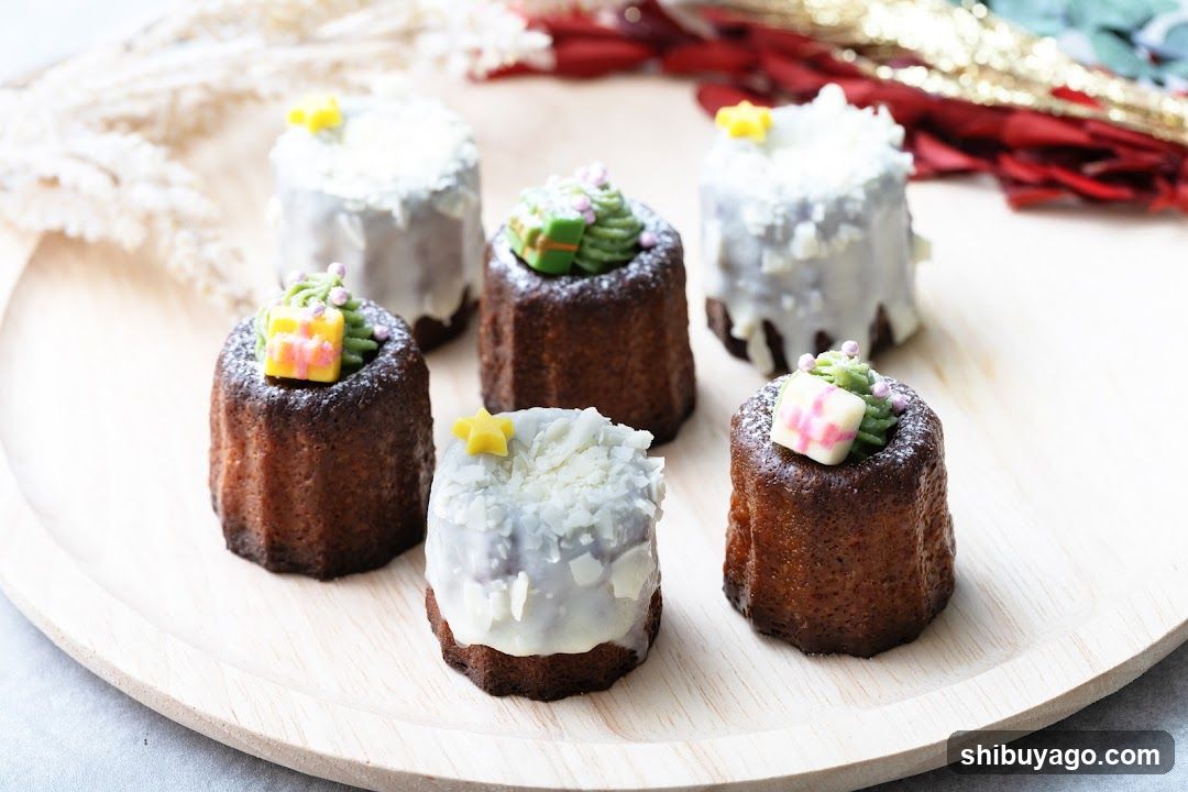Mini Cakes with Decorations