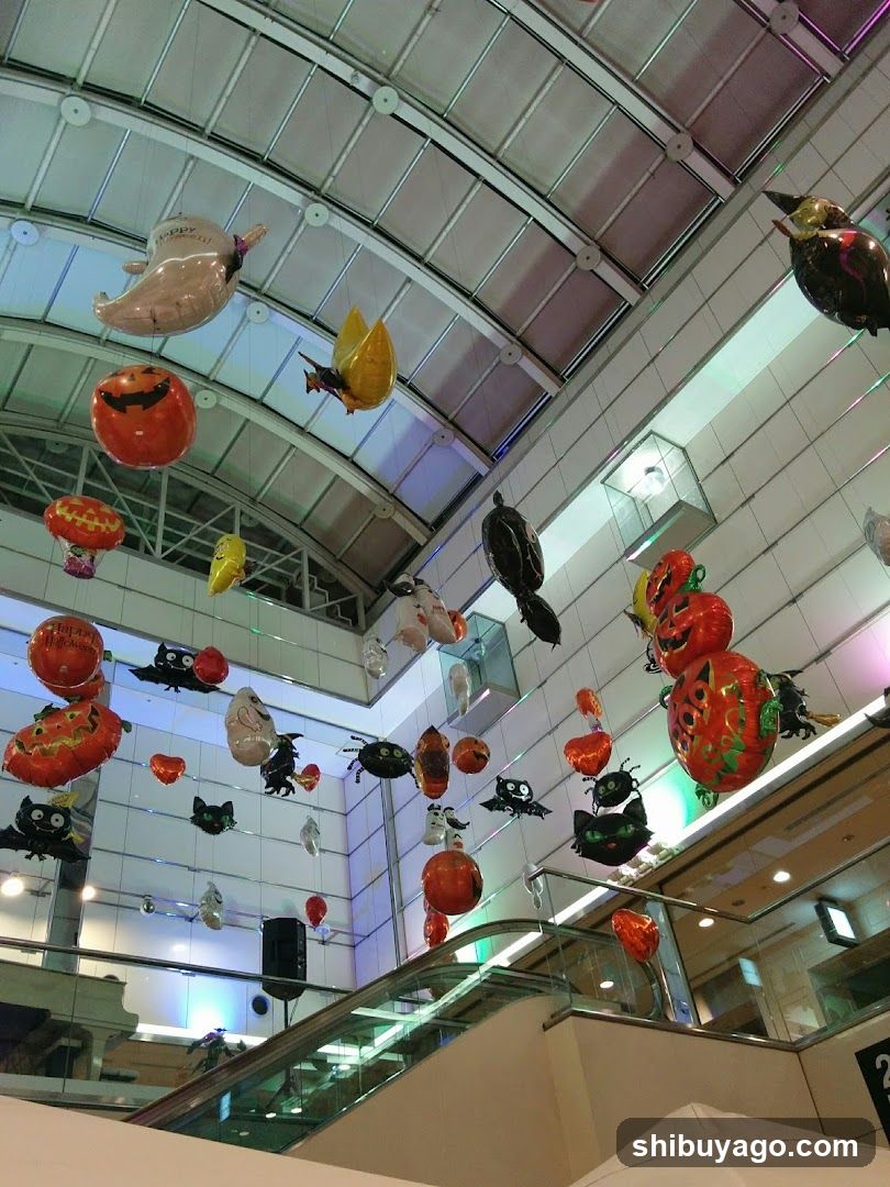 Halloween Balloon Display in Mall