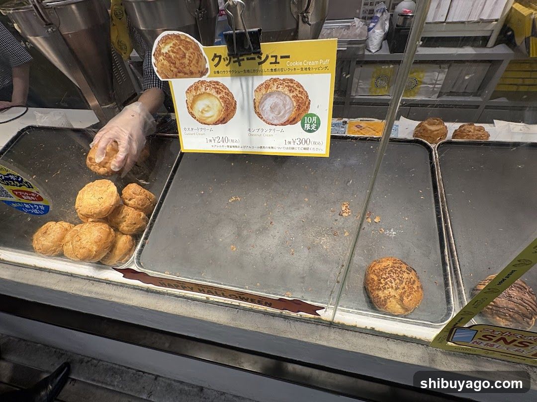 Cookie Cream Puff Display