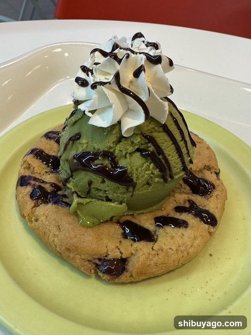 Matcha Cookie with Ice Cream