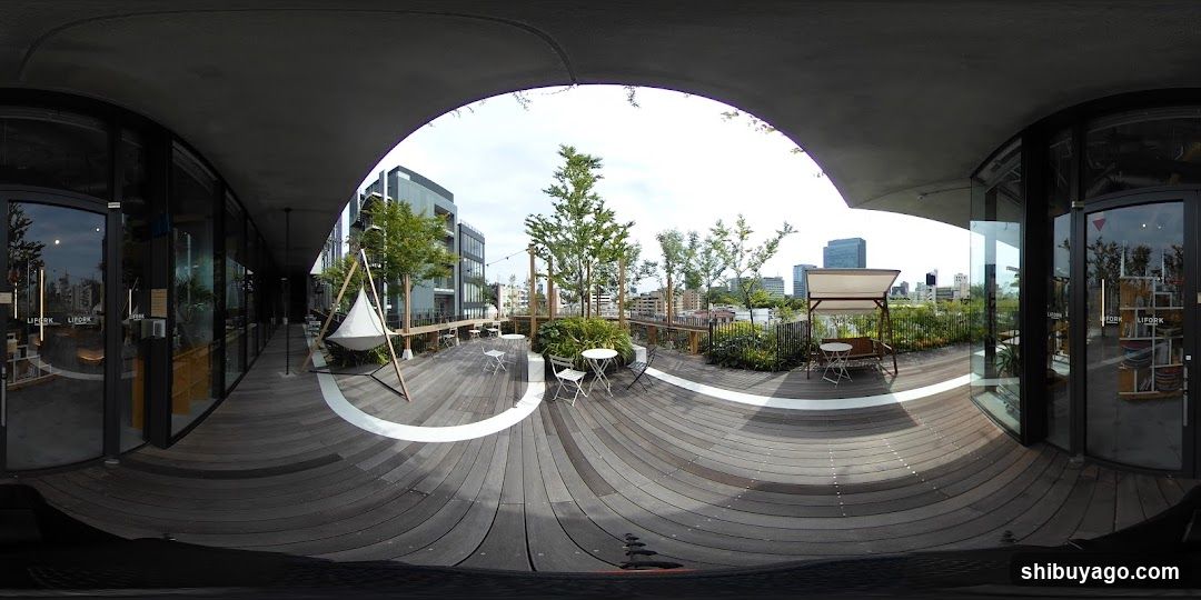 Rooftop Terrace with Outdoor Seating