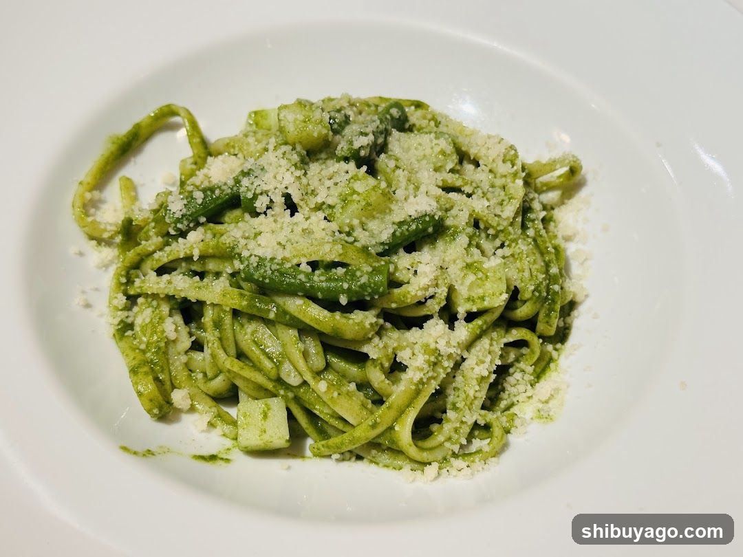 Pasta with pesto and cheese