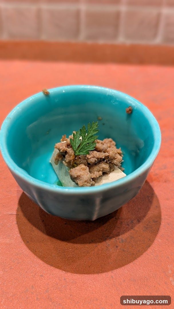 Blue Bowl with Tofu and Minced Meat