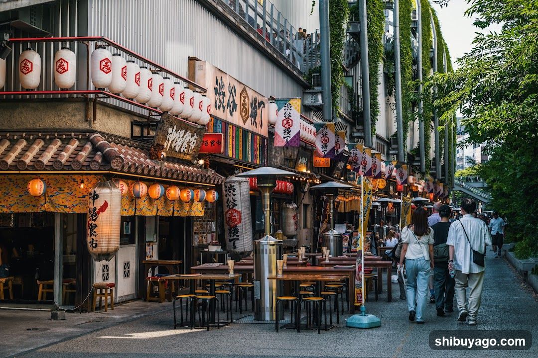Street Scene with Outdoor Dining