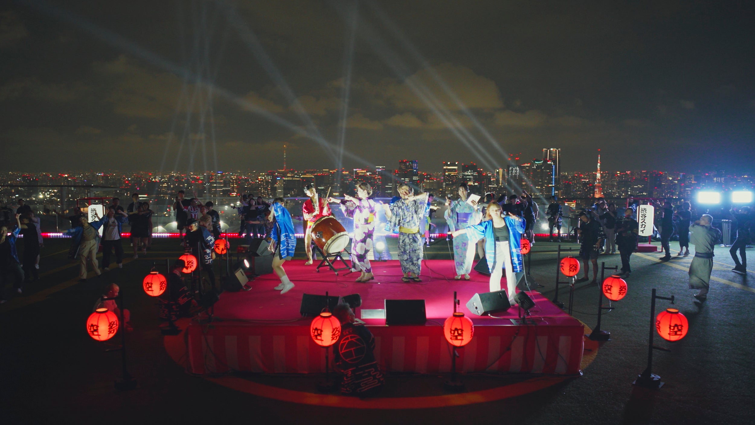 SHIBUYA SKY rooftop stage used for stargazing