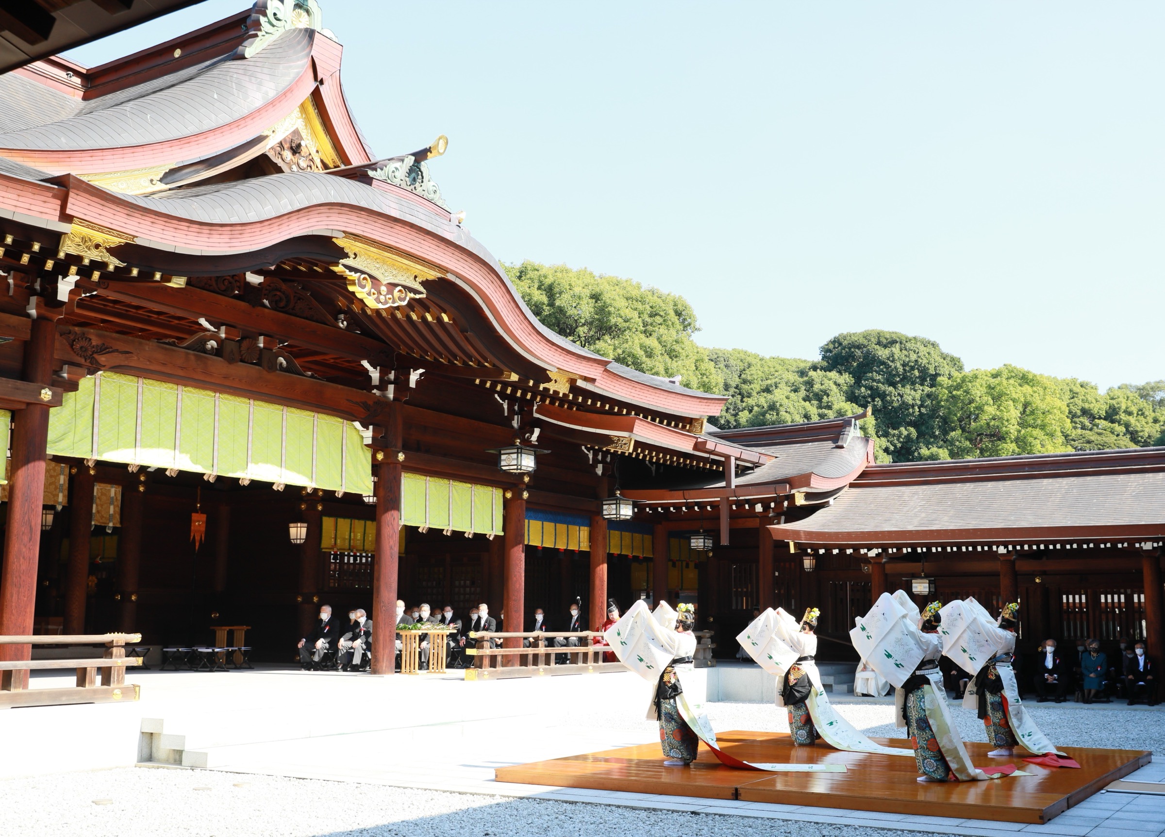 Yabusame is on the west lawn. The Harajuku torii is the wrong door at 13:00.